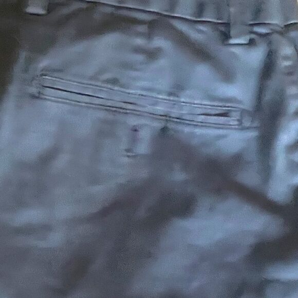 Banana Republic | Men’s Emerson Straight Fit Shorts Size 35 - Picture 4 of 5